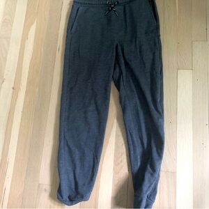 Comfy/warm sweatpants for winter and fall 🍂❄️